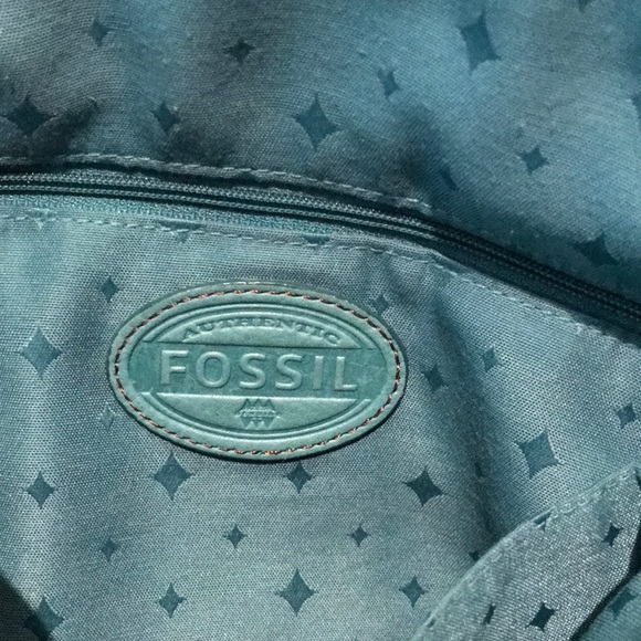 Fossil Teal Green Leather Messenger/ Crossbody Bag - Picture 10 of 16